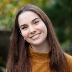 Meet your Posher, Abigail